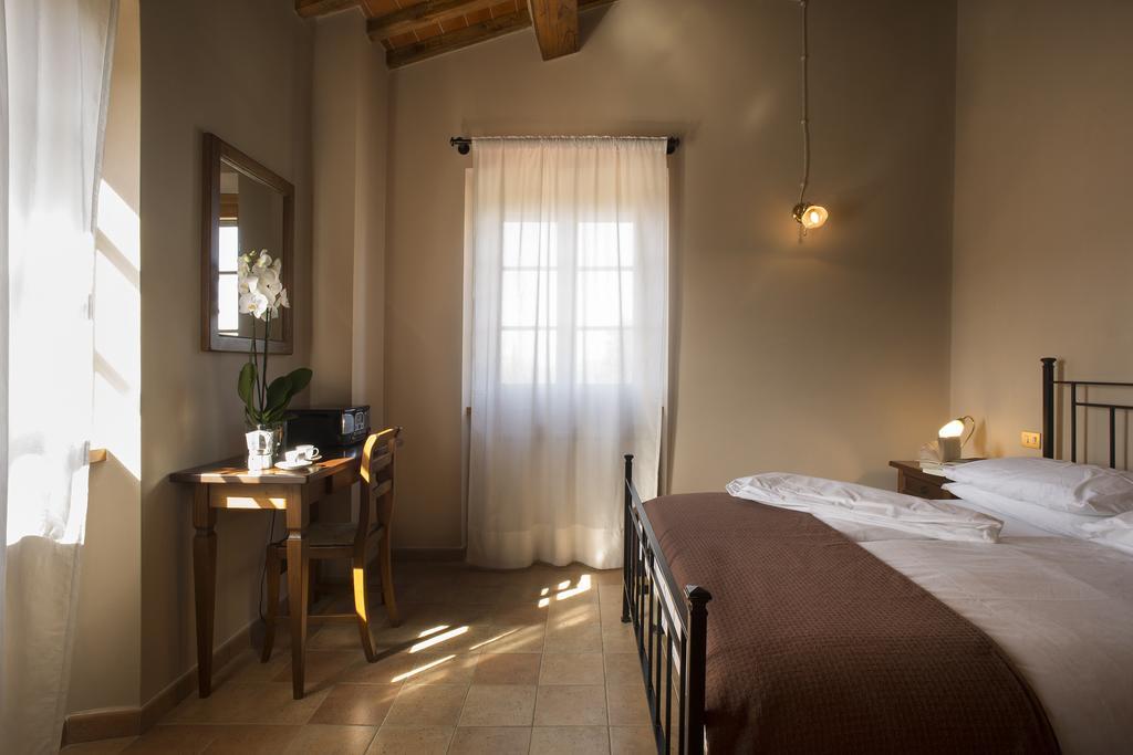Buccia Nera Farm stay *